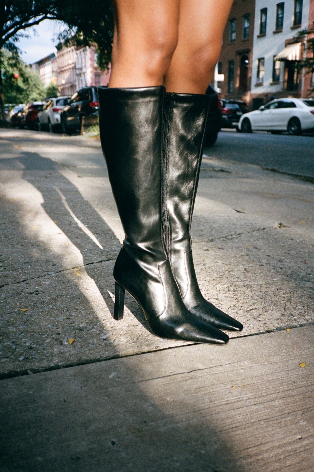 SPIRALING - Black |Jeffrey Campbell