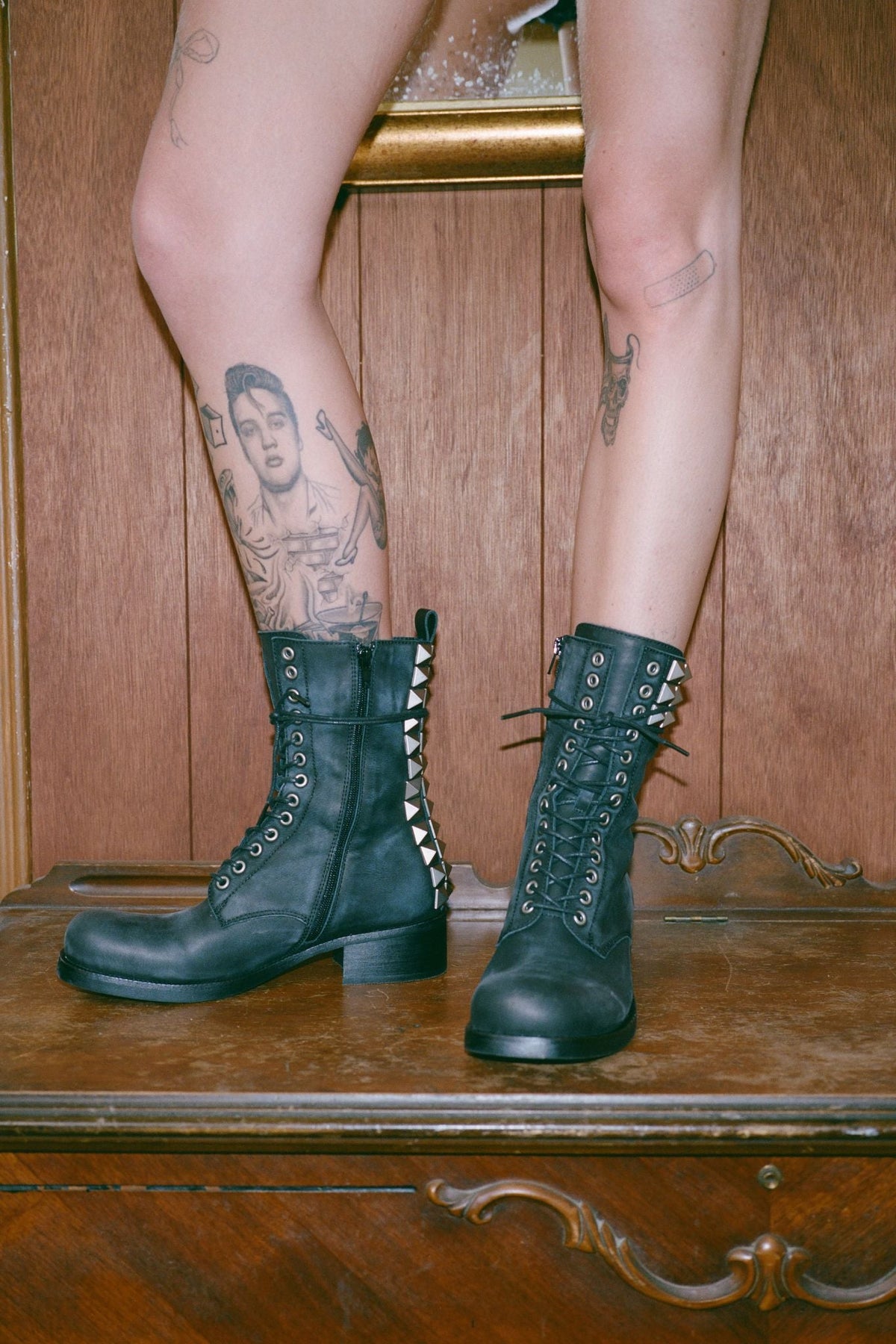 LNDN-TWN-S - Black Silver |Jeffrey Campbell
