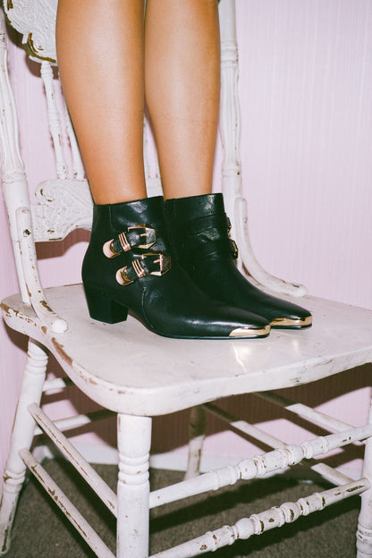 RUMBLIN - Black |Jeffrey Campbell