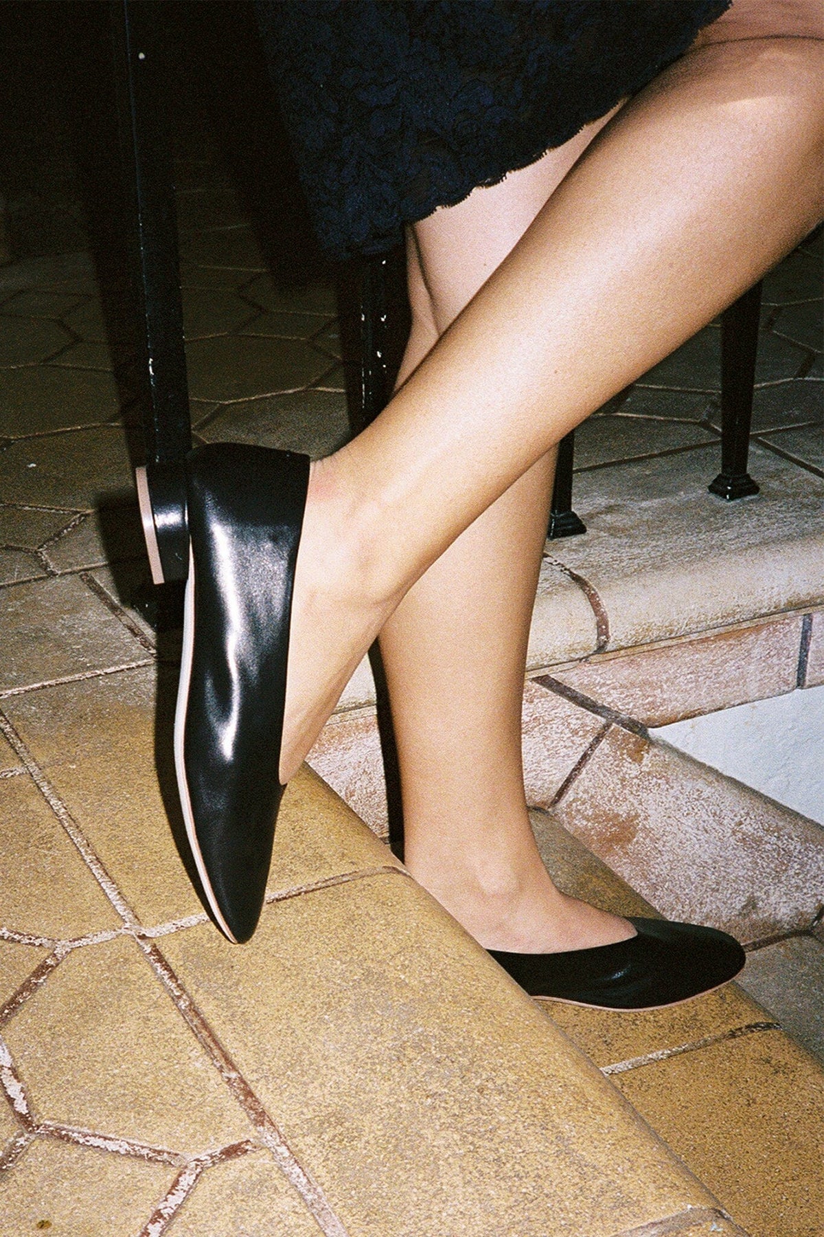 TRUSTEE Kitten Heel - Black |Jeffrey Campbell