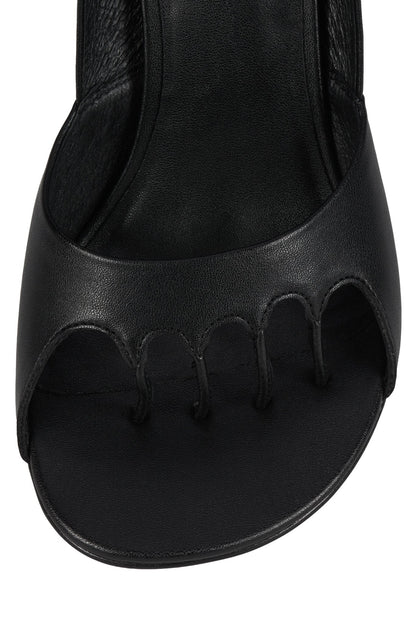 PHASES - Black |Jeffrey Campbell